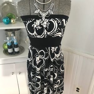 Strapless black and white dress
